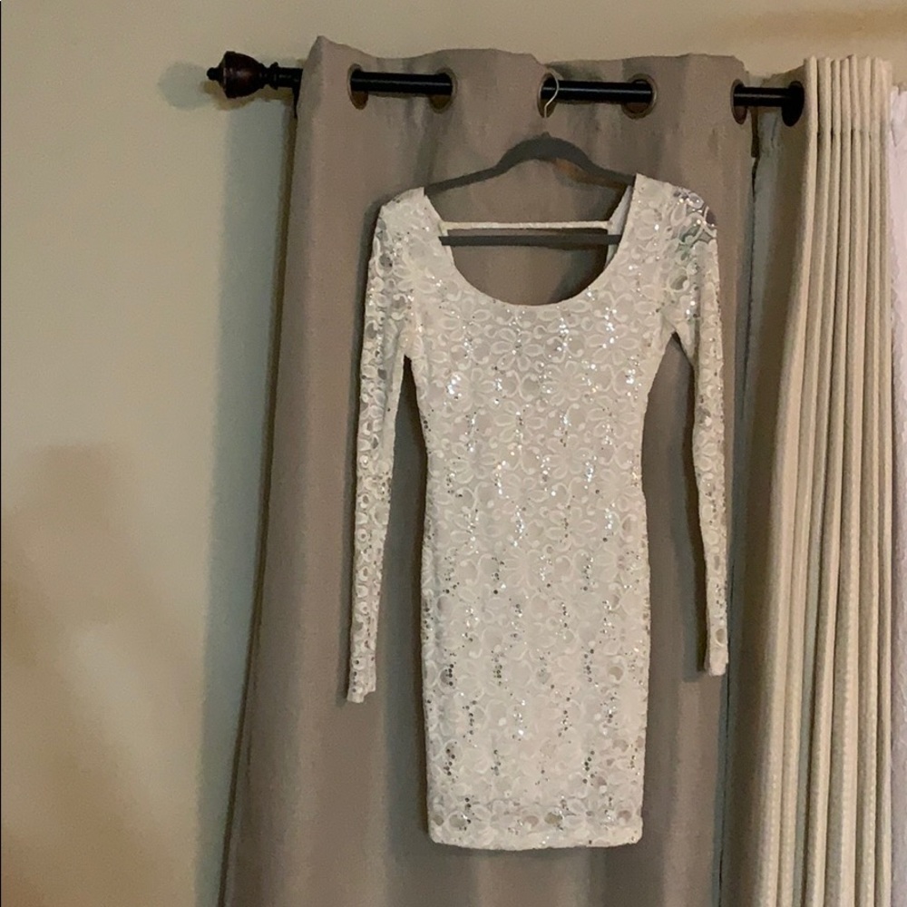 Off white lace dress Sapphire Dolls
